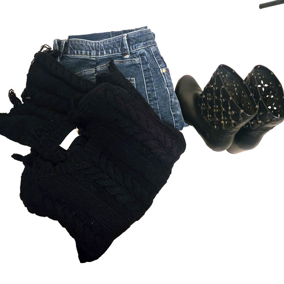 Frye Womens Black Leather Courtney Overlay Studded Laser Cut Ankle Boots 7 - Picture 9 of 11